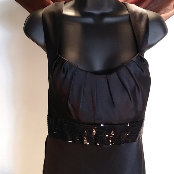 Calvin Klein - Picture 2 of 7